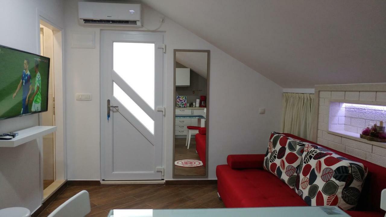 Apartmani Matija Mlini Luaran gambar
